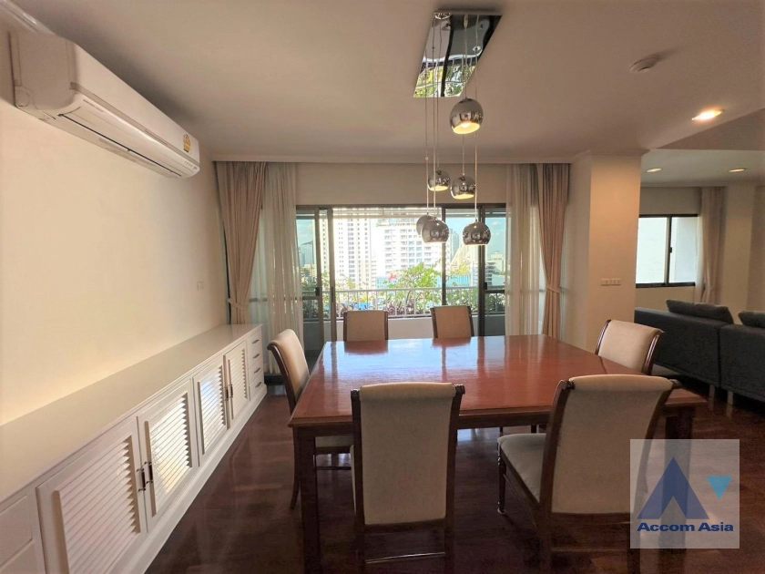 5  3 br Apartment for rent and sale in Sukhumvit ,Bangkok BTS Phrom Phong at Greenery garden and privacy AA45242