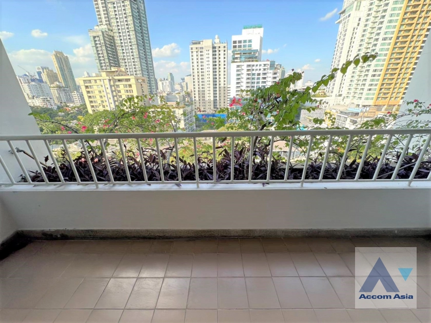 19  3 br Apartment for rent and sale in Sukhumvit ,Bangkok BTS Phrom Phong at Greenery garden and privacy AA45242