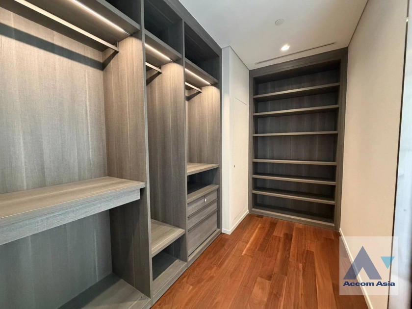 16  2 br Condominium For Rent in Ploenchit ,Bangkok BTS Chitlom at The Residences at Sindhorn Kempinski Hotel Bangkok AA45246