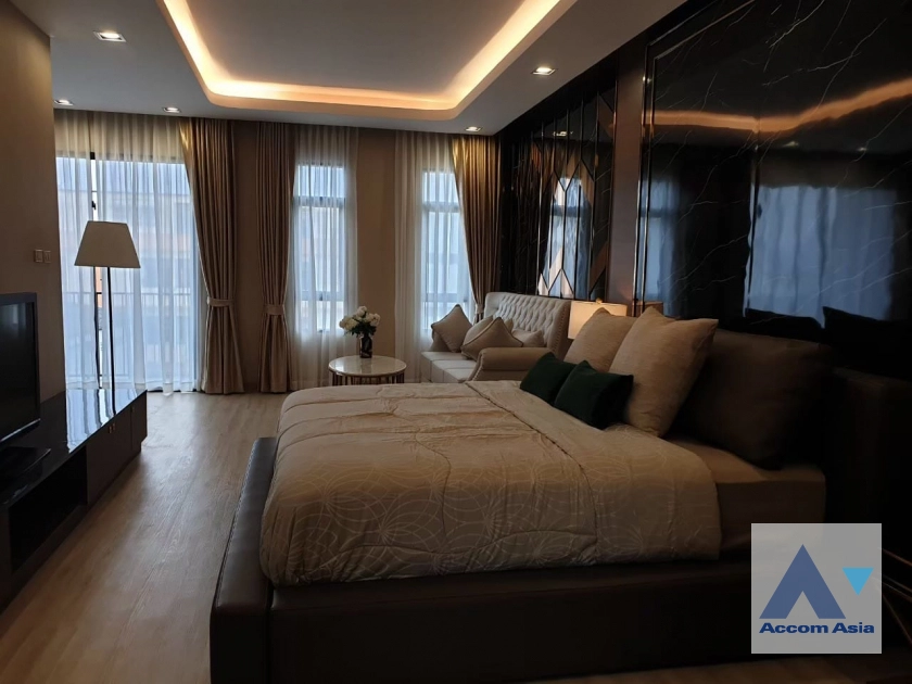 19  3 br House For Rent in Phaholyothin ,Bangkok  at Diamond Ville Chokchai 4 AA45253