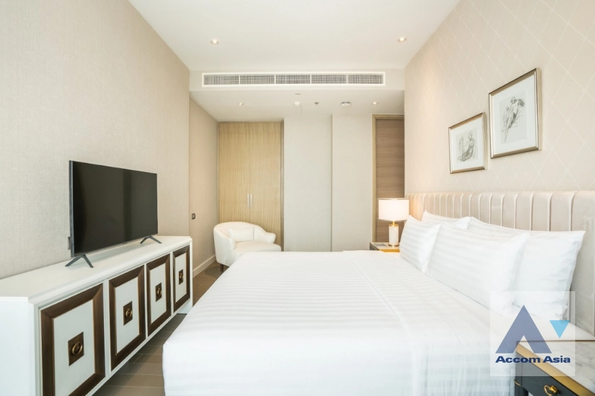 13  2 br Apartment For Rent in Ploenchit ,Bangkok BTS Ratchadamri at Luxury Service Residence AA45254