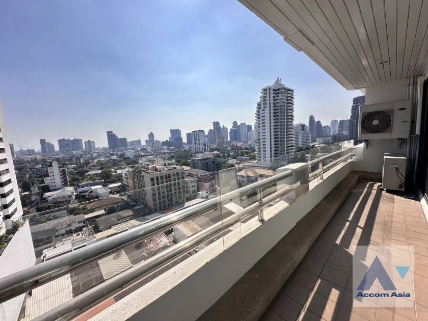 unitFully Furnished |  4 Bedrooms  Apartment For Rent & Sale in Sukhumvit, Bangkok  near BTS Ekkamai (AA45255)
