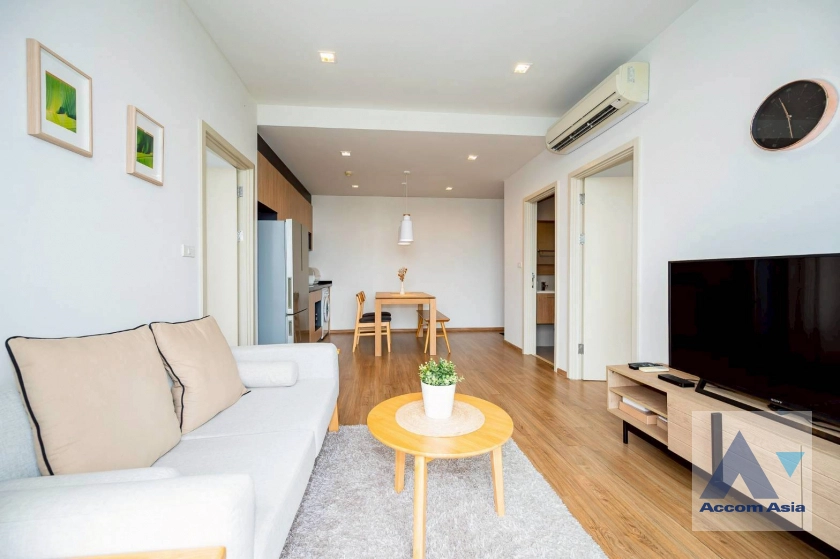 unit 2 Bedrooms  Condominium For Rent in Sukhumvit, Bangkok  near BTS On Nut (AA45258)