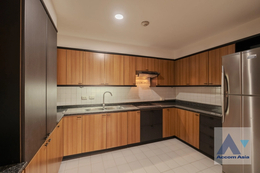 4  3 br Condominium for rent and sale in Sukhumvit ,Bangkok BTS Ekkamai at Casa Viva 25950