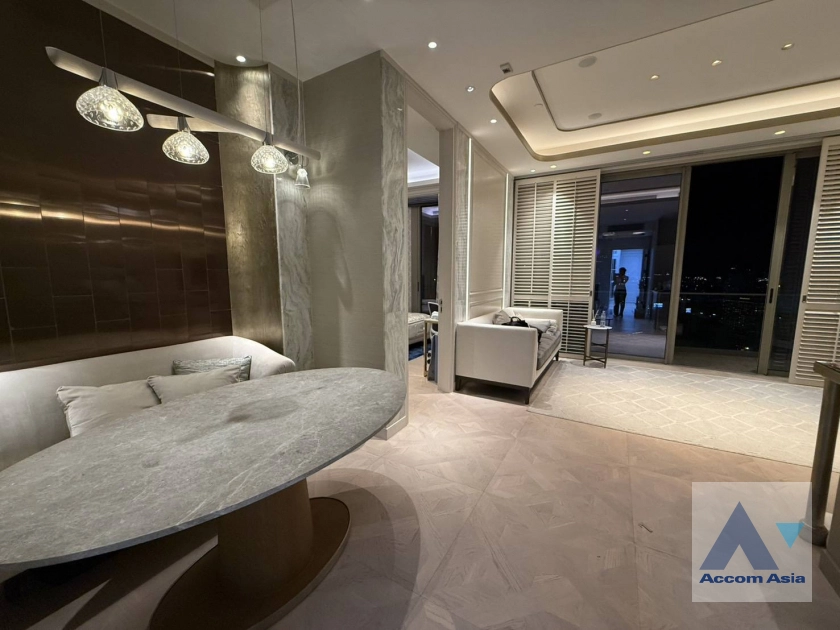 Riverside / River View |  The Residences at Mandarin Oriental Condominium  2 Bedroom for Sale & Rent BTS Krung Thon Buri in Charoennakhon Bangkok