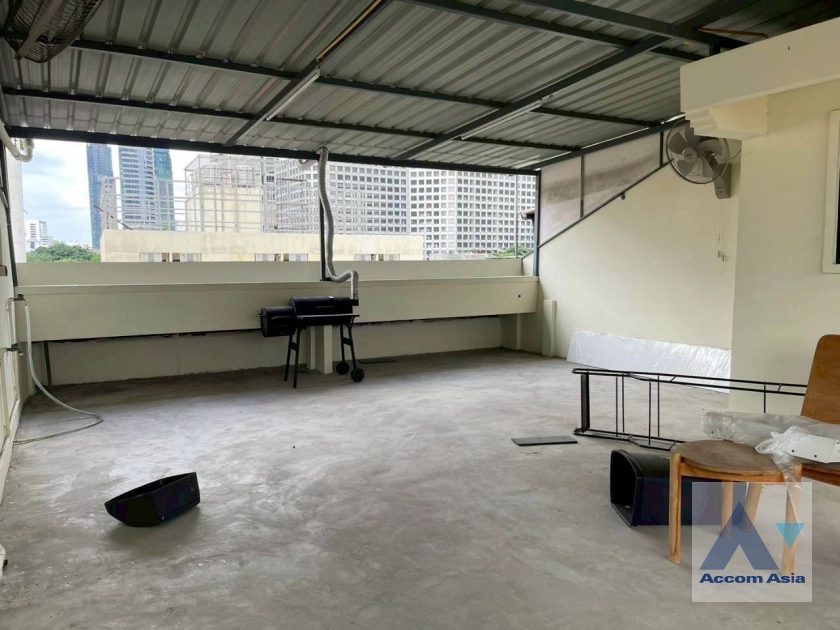 16  3 br Townhouse for rent and sale in Sathorn ,Bangkok BTS Saint Louis AA45264