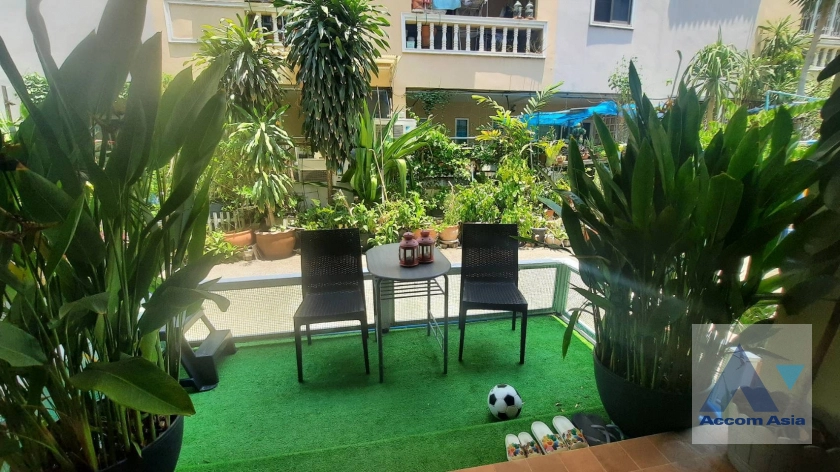 5  3 br Townhouse for rent and sale in Sathorn ,Bangkok BTS Saint Louis AA45264