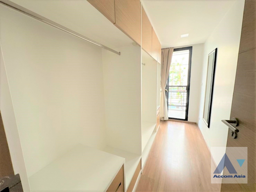 9  3 br Apartment For Rent in Sukhumvit ,Bangkok BTS Asok - MRT Sukhumvit at A sleek style residence with homely feel AA45292