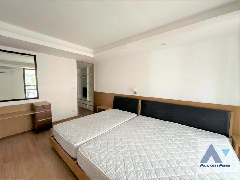 4  3 br Apartment For Rent in Sukhumvit ,Bangkok BTS Asok - MRT Sukhumvit at A sleek style residence with homely feel AA45292