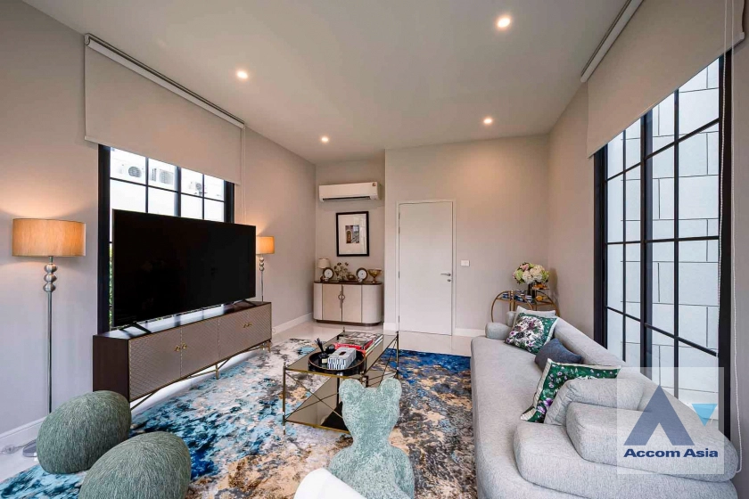 19  4 br House for rent and sale in Krungthep Kreetha ,Bangkok ARL Hua Mak at Narasiri Krungthep Kreetha AA45294