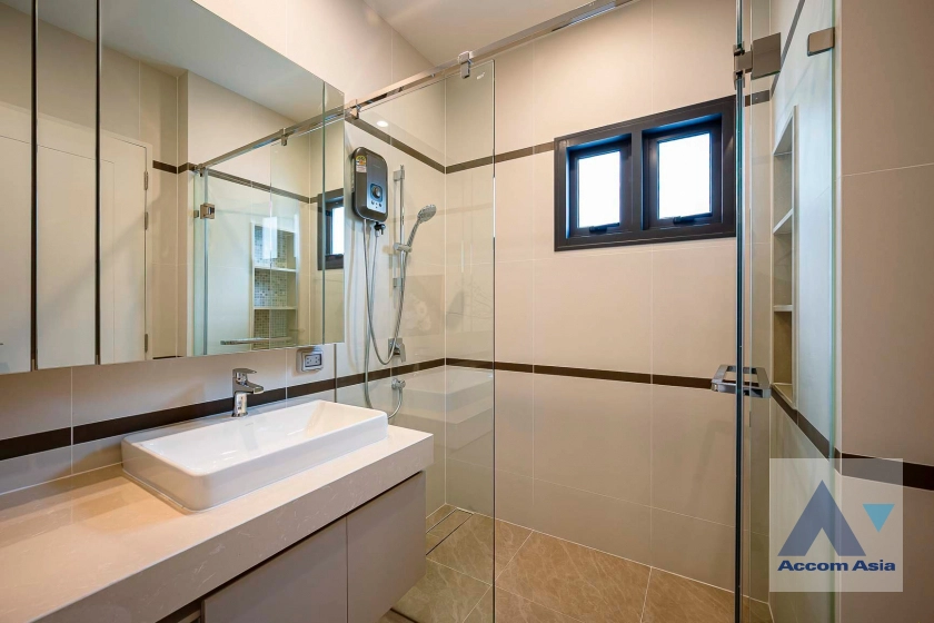 47  4 br House for rent and sale in Krungthep Kreetha ,Bangkok ARL Hua Mak at Narasiri Krungthep Kreetha AA45294