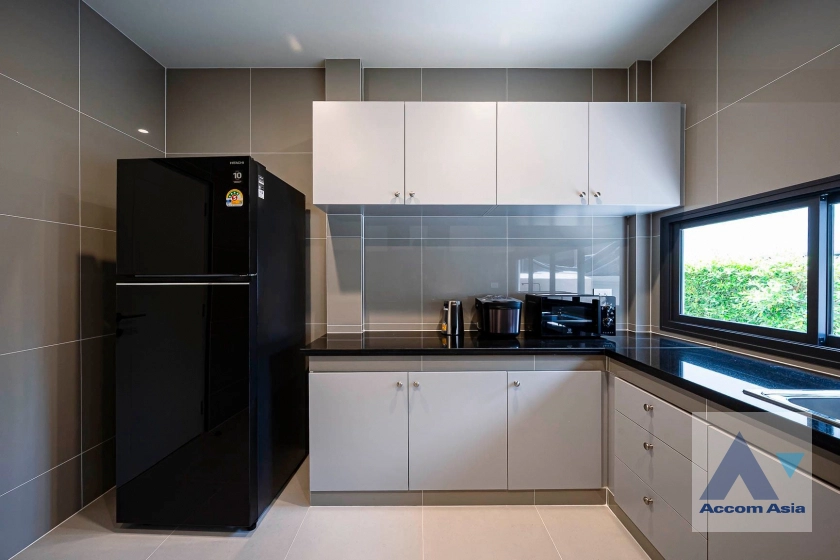 12  4 br House for rent and sale in Krungthep Kreetha ,Bangkok ARL Hua Mak at Narasiri Krungthep Kreetha AA45294