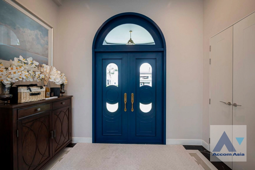 48  4 br House for rent and sale in Krungthep Kreetha ,Bangkok ARL Hua Mak at Narasiri Krungthep Kreetha AA45294