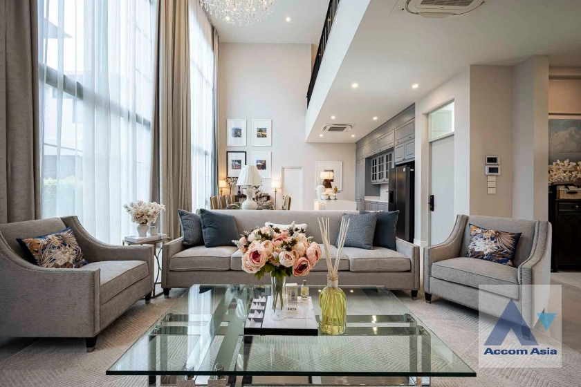 unit 4 Bedrooms  House For Rent & Sale in Krungthep Kreetha, Bangkok  near ARL Hua Mak (AA45294)