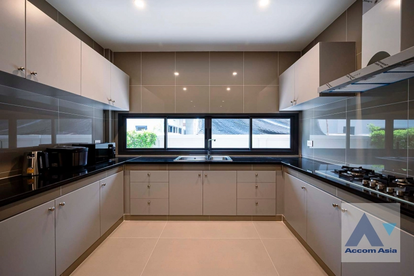 11  4 br House for rent and sale in Krungthep Kreetha ,Bangkok ARL Hua Mak at Narasiri Krungthep Kreetha AA45294