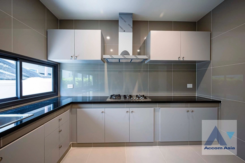 13  4 br House for rent and sale in Krungthep Kreetha ,Bangkok ARL Hua Mak at Narasiri Krungthep Kreetha AA45294