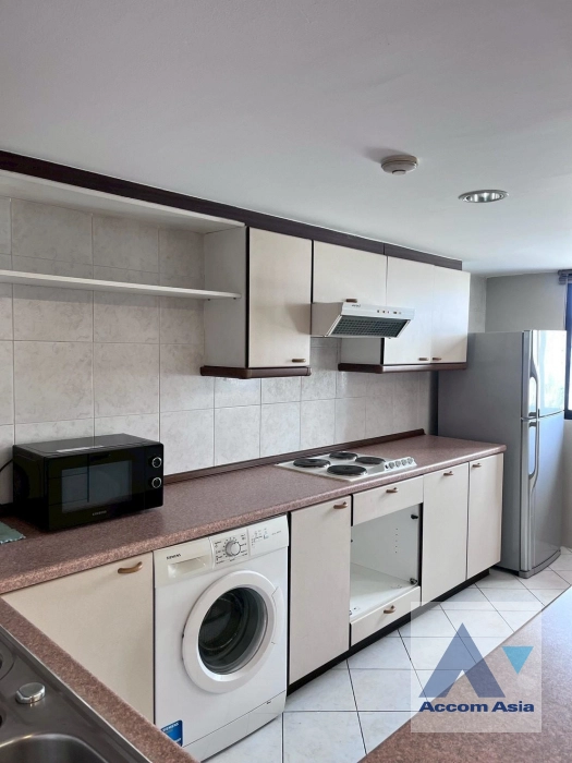 4  2 br Condominium for rent and sale in Sukhumvit ,Bangkok BTS Thong Lo at United Tower AA45295