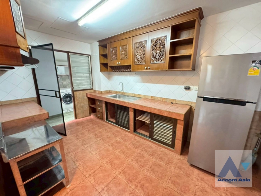 7  3 br House for rent and sale in Sathorn ,Bangkok BTS Saint Louis - BTS Chong Nonsi at Oriental Style House in Compound with Pool AA45297