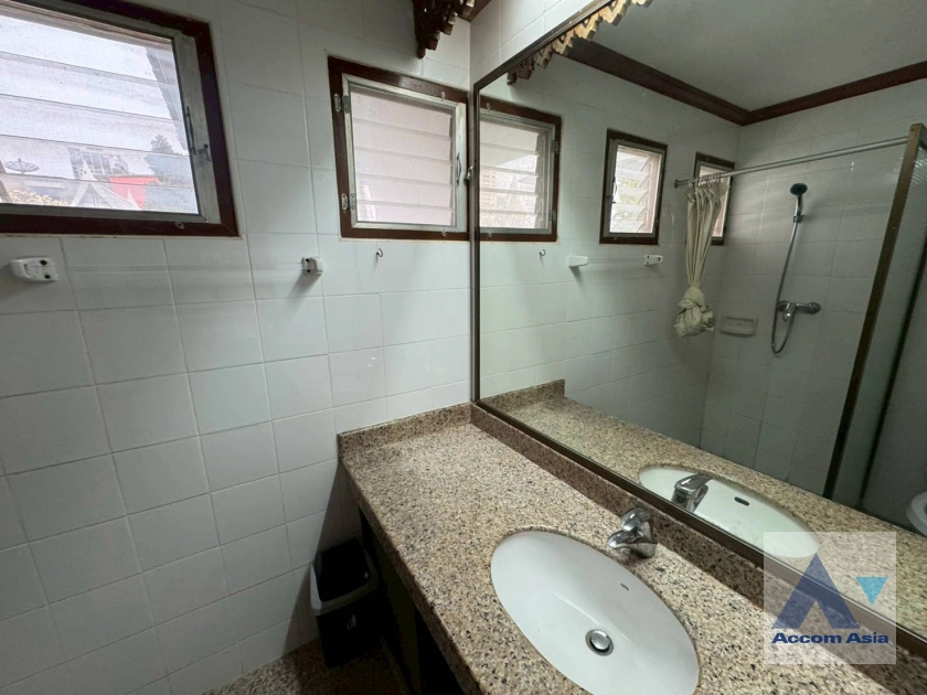 15  3 br House for rent and sale in Sathorn ,Bangkok BTS Saint Louis - BTS Chong Nonsi at Oriental Style House in Compound with Pool AA45297