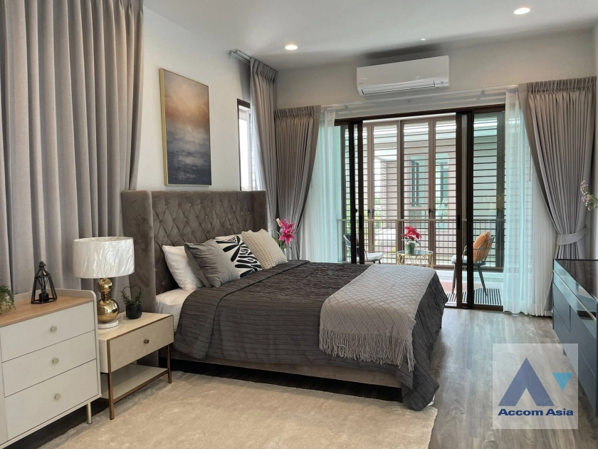 11  4 br House For Rent in Krungthep Kreetha ,Bangkok MRT Yaek Lam Sali at Burasiri Krungthep Kreetha AA45304