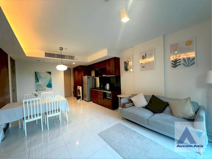 unit 2 Bedrooms  Condominium For Sale in Sukhumvit, Bangkok  near BTS Phrom Phong (AA45305)