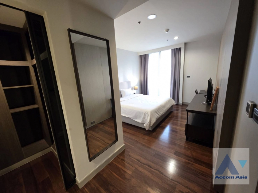 14  3 br Apartment For Rent in Sukhumvit ,Bangkok  at Modern Apartment AA45310