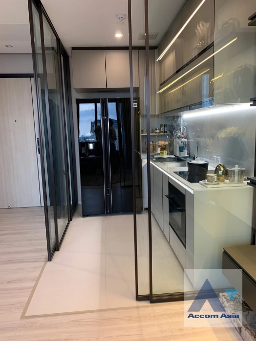  1  2 br Condominium For Rent in Phaholyothin ,Bangkok BTS Phaya Thai at The Room Phayathai   AA45312