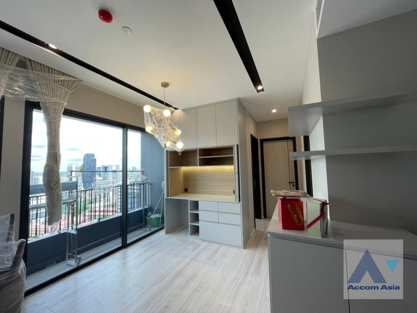  1  2 br Condominium For Rent in Phaholyothin ,Bangkok BTS Phaya Thai at The Room Phayathai   AA45312