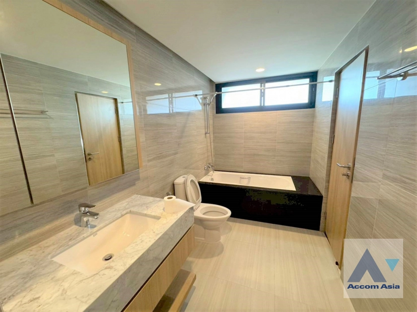 17  3 br Apartment for rent and sale in Sukhumvit ,Bangkok BTS Phrom Phong at Children Dreaming Place AA45315