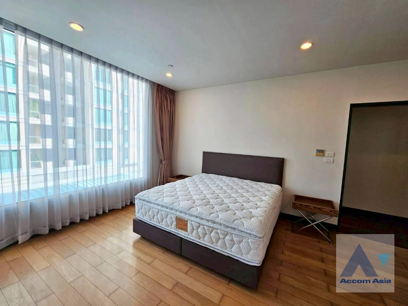 8  2 br Condominium For Rent in Ploenchit ,Bangkok BTS Chitlom at The Park Chidlom AA45318