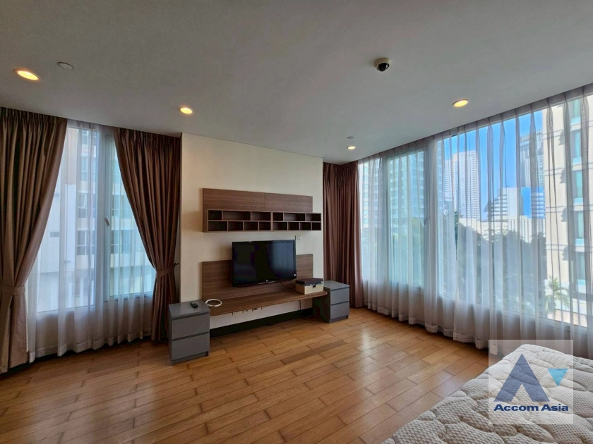 7  2 br Condominium For Rent in Ploenchit ,Bangkok BTS Chitlom at The Park Chidlom AA45318