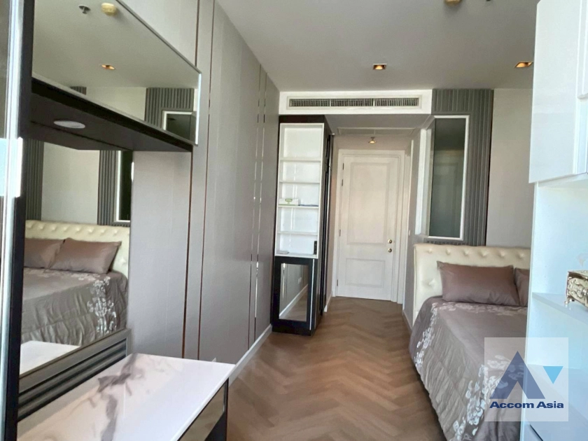 6  2 br Condominium For Rent in Ploenchit ,Bangkok BTS Ploenchit at Athenee Residence AA45320