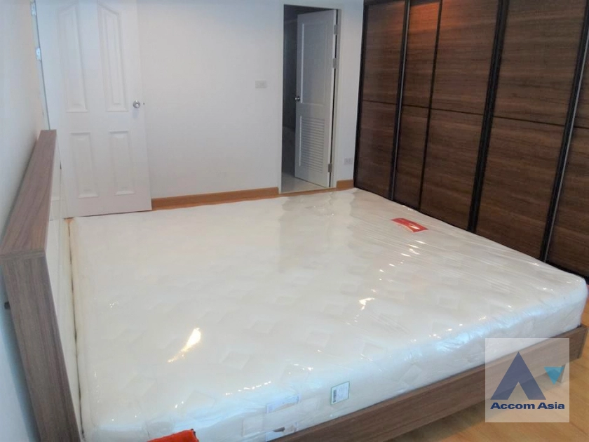 11  2 br Condominium for rent and sale in Silom ,Bangkok BTS Sala Daeng - MRT Silom at Silom Terrace AA45322