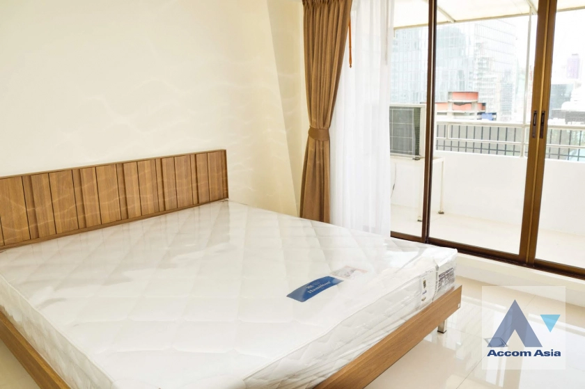 6  2 br Condominium For Rent in Silom ,Bangkok BTS Chong Nonsi at Diamond Tower AA45323