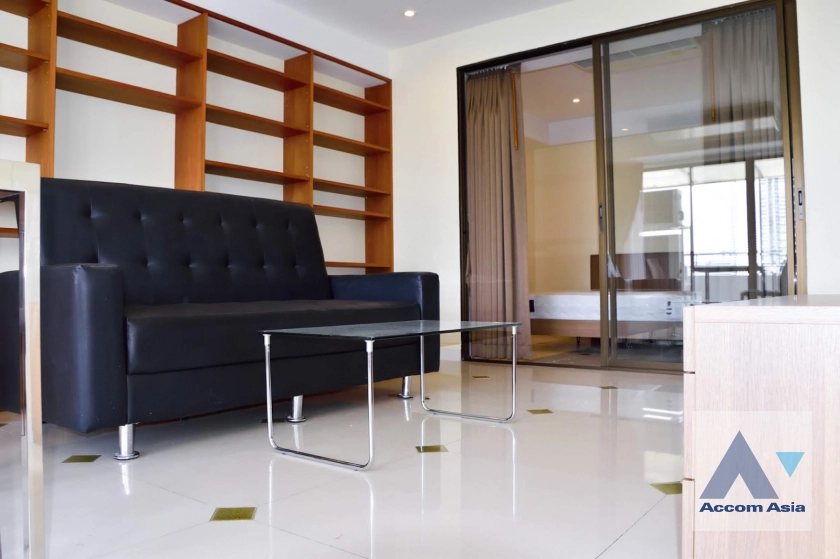  1  2 br Condominium For Rent in Silom ,Bangkok BTS Chong Nonsi at Diamond Tower AA45323
