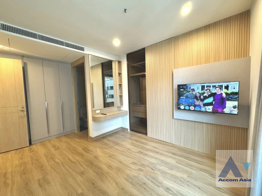 12  3 br Condominium For Rent in Silom ,Bangkok BTS Sala Daeng - MRT Silom at Royal Saladaeng AA45328