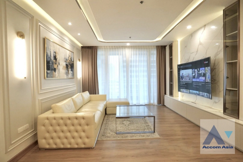  1  3 br Condominium For Rent in Silom ,Bangkok BTS Sala Daeng - MRT Silom at Royal Saladaeng AA45328