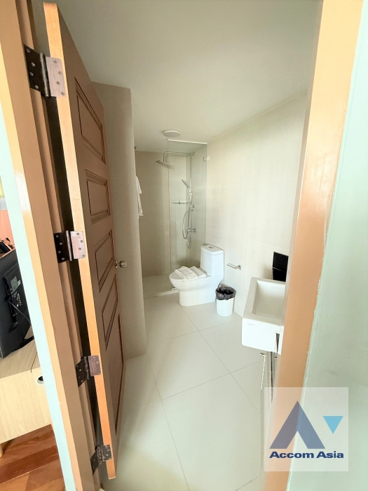 16  2 br Apartment for rent and sale in Sukhumvit ,Bangkok BTS Nana at Contemporary Lifestyle AA45344