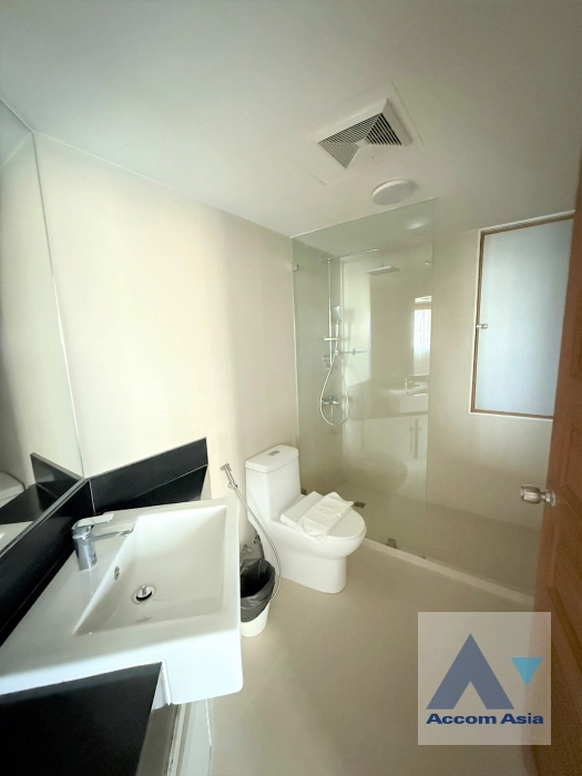 17  2 br Apartment for rent and sale in Sukhumvit ,Bangkok BTS Nana at Contemporary Lifestyle AA45344