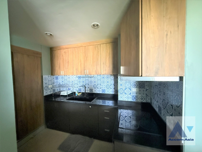 6  2 br Apartment for rent and sale in Sukhumvit ,Bangkok BTS Nana at Contemporary Lifestyle AA45345