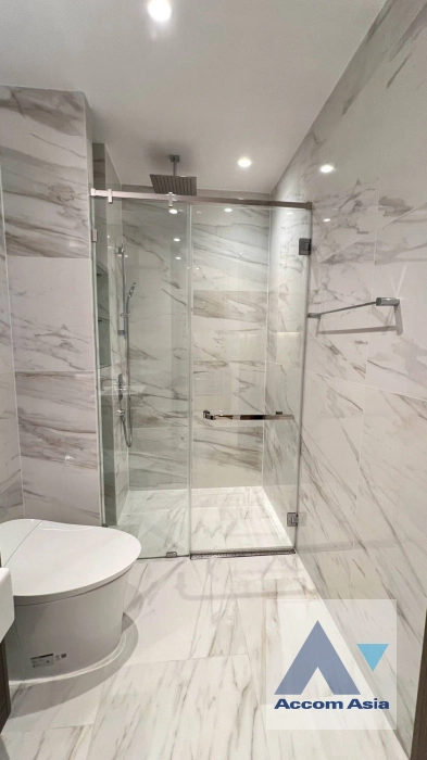 5  1 br Condominium For Sale in Sathorn ,Bangkok MRT Lumphini - BTS Chong Nonsi at Supalai ICON Sathorn AA45355