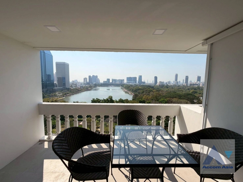 34  3 br Apartment For Rent in Sukhumvit ,Bangkok MRT Sukhumvit - BTS Asok at Family Apartment with Lake View AA45356