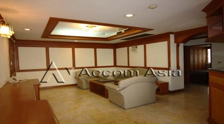 unit 3 Bedrooms  Condominium For Rent & Sale in Sukhumvit, Bangkok  near BTS Ekkamai (25960)