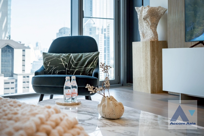 14  1 br Condominium for rent and sale in Ploenchit ,Bangkok BTS Chitlom at Scope Langsuan AA45361