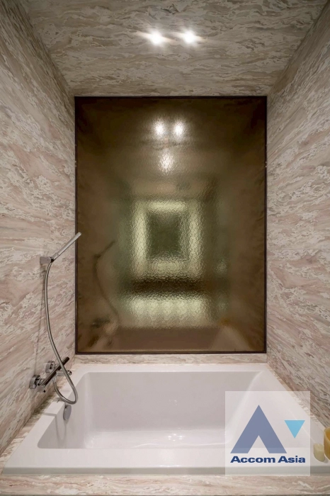 29  1 br Condominium for rent and sale in Ploenchit ,Bangkok BTS Chitlom at Scope Langsuan AA45361