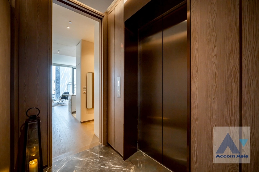 27  1 br Condominium for rent and sale in Ploenchit ,Bangkok BTS Chitlom at Scope Langsuan AA45361