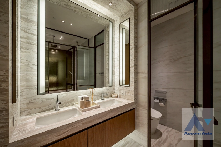 40  1 br Condominium for rent and sale in Ploenchit ,Bangkok BTS Chitlom at Scope Langsuan AA45361