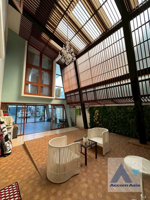 4  5 br House For Sale in Dusit ,Bangkok BTS Ari AA45364