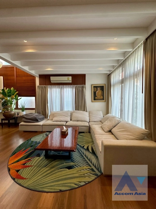  1  5 br House For Sale in Dusit ,Bangkok BTS Ari AA45364