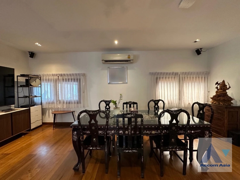 6  5 br House For Sale in Dusit ,Bangkok BTS Ari AA45364